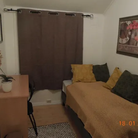 Varmanns Vei Overnatting Apartament
